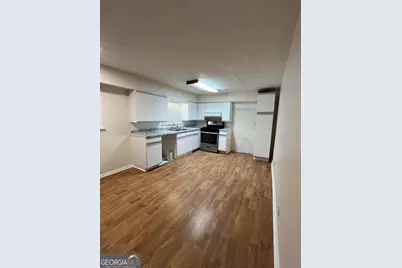 2069 Swan Court, Riverdale, GA 30296 - Photo 7