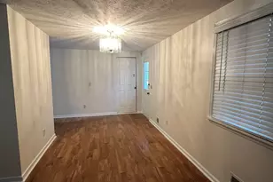 2069 Swan Ct, Riverdale, GA 30296 - Photo 9