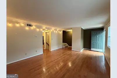 6900 Roswell Road, Sandy Springs, GA 30328 - Photo 3