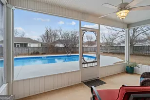 203 Lovorn Cir, Warner Robins, GA 31088 - Photo 39