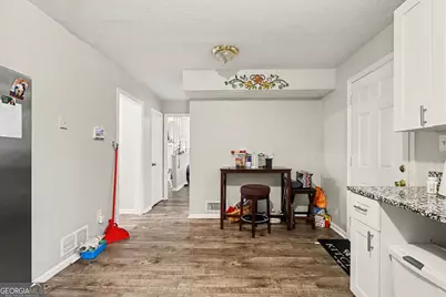 4494 Huntsman Bend, Decatur, GA 30034 - Photo 13