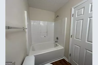 6296 Hickory Lane Circle, Union City, GA 30291 - Photo 5