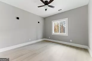 1409 Northwest Dr NW, Atlanta, GA 30318 - Photo 11