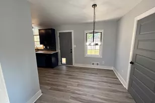 6266 Culver Dr, Morrow, GA 30260 - Photo 11