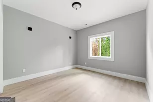 1409 Northwest Dr NW, Atlanta, GA 30318 - Photo 9