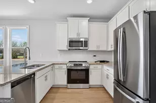 110 Bartow St, Fayetteville, GA 30214 - Photo 13