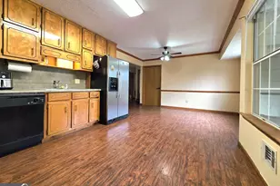 328 Country Lake Dr, McDonough, GA 30252 - Photo 9