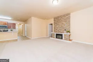 208 Flowing Meadows Dr, Kathleen, GA 31047 - Photo 9