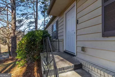 2361 Swallow Circle SE, Atlanta, GA 30315 - Photo 3