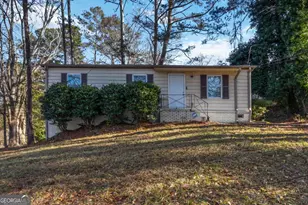 2361 Swallow Cir SE, Atlanta, GA 30315 - Photo 1