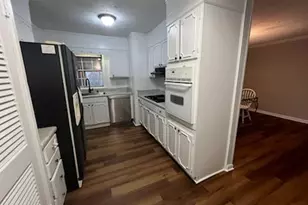 809 College St, Carrollton, GA 30117 - Photo 11