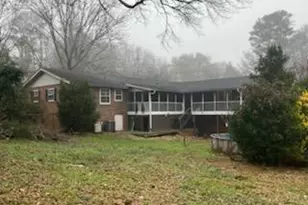 809 College St, Carrollton, GA 30117 - Photo 3