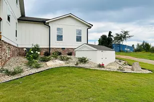 425 Smokey Rd, Newnan, GA 30263 - Photo 53