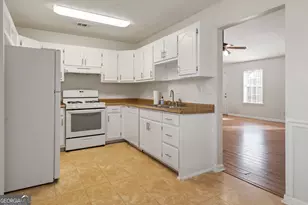 168 Country Meadows Ct, McDonough, GA 30252 - Photo 7