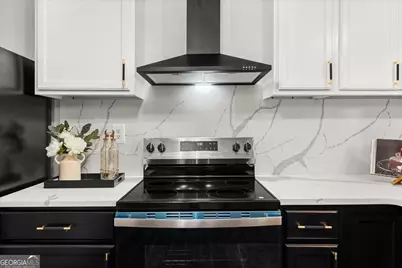 3809 Chimney Ridge Court, Ellenwood, GA 30294 - Photo 5