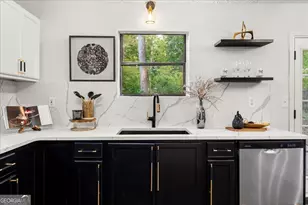 3809 Chimney Ridge Ct, Ellenwood, GA 30294 - Photo 7