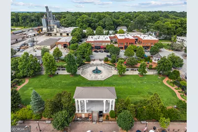 221 W Jefferson Street, Madison, GA 30650 - Photo 5