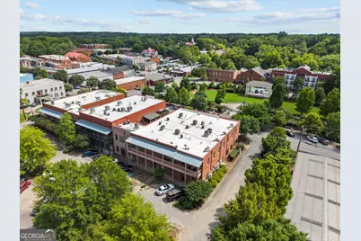 221 W Jefferson Street, Madison, GA 30650 - Photo 45