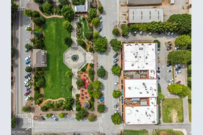 221 W Jefferson Street, Madison, GA 30650 - Photo 3