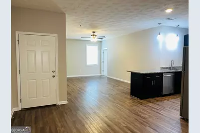 615 Jefferson Street #B, Lagrange, GA 30240 - Photo 3