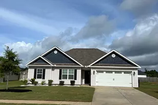 138 Sadie Hts Blvd, Perry, GA 31069 - Photo 1
