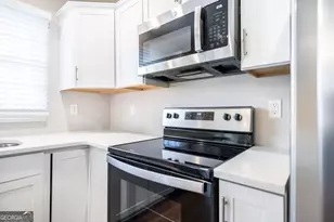 115 Shelia Dr, Warner Robins, GA 31088 - Photo 13