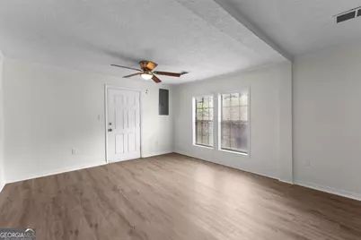 217 Jefferson Street, Lagrange, GA 30240 - Photo 7