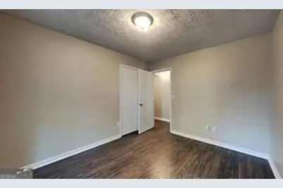 5734 Taffeta Court, Lithonia, GA 30058 - Photo 9