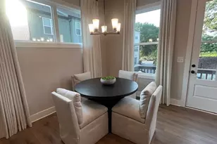 1357 Cozy Cir SE, Atlanta, GA 30315 - Photo 3