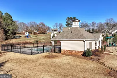 6968 Manchester Drive, Flowery Branch, GA 30542 - Photo 11