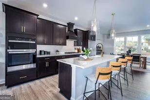 378 Sunset Hollow St, Sugar Hill, GA 30518 - Photo 5