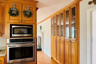 110 Pine St, Barnesville, GA 30204 - Photo 5