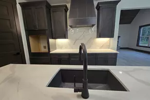 2043 Fischer Rd, Sharpsburg, GA 30277 - Photo 17