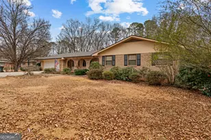 1080 Wedgewood Dr, Fayetteville, GA 30214 - Photo 3