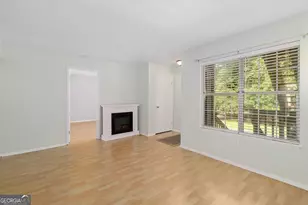 401 N Cromwell Rd, Savannah, GA 31410 - Photo 7