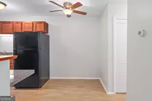 401 N Cromwell Rd, Savannah, GA 31410 - Photo 13