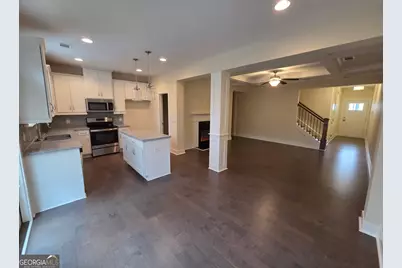 215 Auburn Valley Way, Auburn, GA 30011 - Photo 3