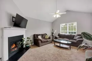 125 Melanie Ln, Jenkinsburg, GA 30234 - Photo 3