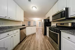 2180 Parador Bend, McDonough, GA 30253 - Photo 7