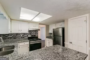 4657 Keighley Dr, Stone Mountain, GA 30083 - Photo 9