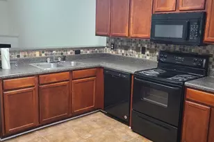 516 Jaclyn Cir, McDonough, GA 30253 - Photo 3