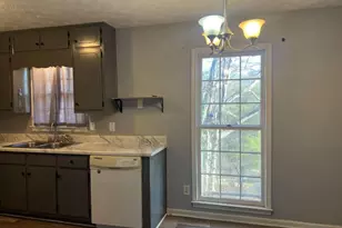 128 Northridge Dr, Winder, GA 30680 - Photo 5