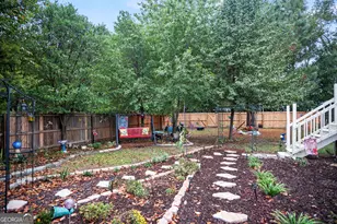 152 Sandalwood Cir, Statesboro, GA 30458 - Photo 21