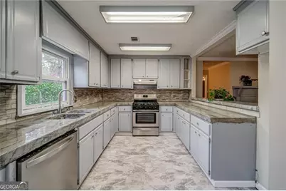 53 Black Road NE, White, GA 30184 - Photo 19