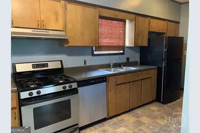 708 E 32nd Street, Savannah, GA 31401 - Photo 11