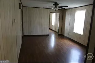 708 E 32nd St, Savannah, GA 31401 - Photo 5