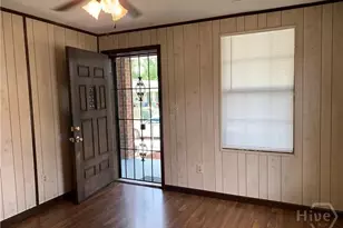 708 E 32nd St, Savannah, GA 31401 - Photo 3