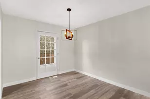 1626 Pinebrook Dr, Griffin, GA 30224 - Photo 7