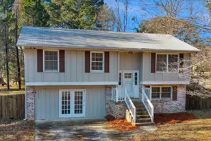 1626 Pinebrook Dr, Griffin, GA 30224 - Photo 3