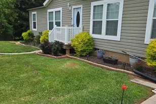 50 Meadowview St, Newnan, GA 30263 - Photo 3